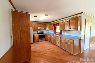 372 Ferry Rd, Forest City, NC 28043 - Photo 9