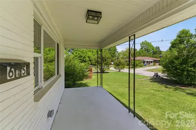 615 W Marsh Street, Salisbury, NC 28144 - Photo 3
