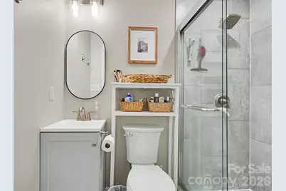 204 N Oak Street, Lowell, NC 28098 - Photo 17