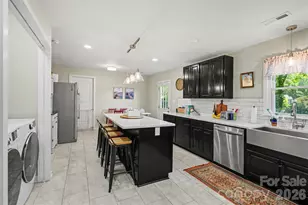 204 N Oak St, Lowell, NC 28098 - Photo 7