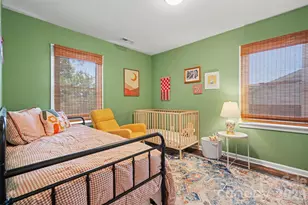 204 N Oak St, Lowell, NC 28098 - Photo 13