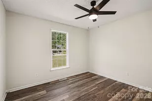 112 Ridgewood Dr, York, SC 29745 - Photo 9