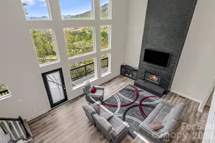 35 Chesten Mountain Dr, Asheville, NC 28803 - Photo 19
