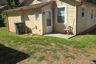 207 S Caldwell Ave, Newton, NC 28658 - Photo 11