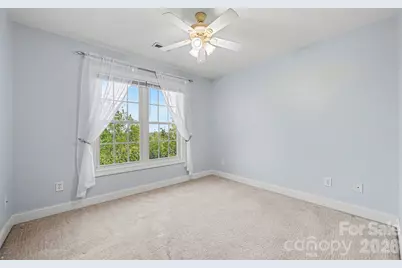 7940 Oakmont Court, Hickory, NC 28602 - Photo 21