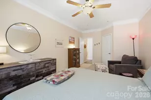 528 Appeldoorn Cir, Asheville, NC 28803 - Photo 15
