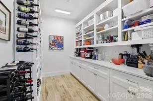 130 Cherokee Rd, Charlotte, NC 28207 - Photo 15
