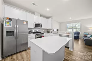 4491 Potters Wheel Dr, Fort Mill, SC 29715 - Photo 7