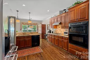 13621 Robert Walker Dr, Davidson, NC 28036 - Photo 15