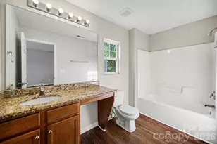 2021 Sonoma Valley Dr, Charlotte, NC 28214 - Photo 15