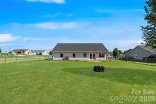 1575 Windy Holly Ln, Newton, NC 28658 - Photo 23