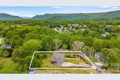 17 Baxter Woods Lane, Candler, NC 28715 - Photo 3