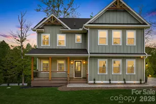 17 Baxter Woods Ln, Candler, NC 28715 - Photo 5