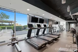210 N Church St, Charlotte, NC 28202 - Photo 43