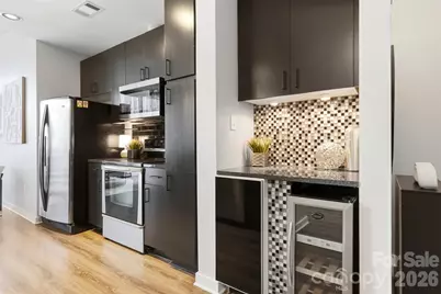 210 N Church Street #1807, Charlotte, NC 28202 - Photo 11
