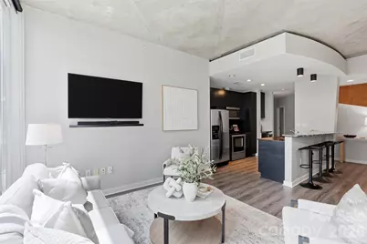 210 N Church Street #1807, Charlotte, NC 28202 - Photo 5