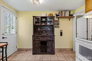 125 Lower Edgewood Rd, Candler, NC 28715 - Photo 11