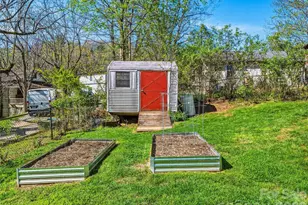 125 Lower Edgewood Rd, Candler, NC 28715 - Photo 23