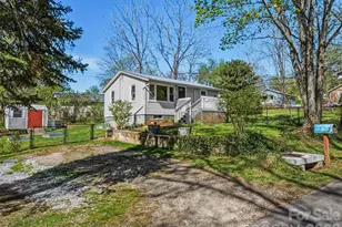 125 Lower Edgewood Rd, Candler, NC 28715 - Photo 3