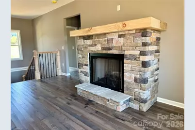 130 Oak Pointe Lane, Wilkesboro, NC 28697 - Photo 5