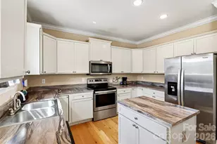 26 Brigman Rd, Weaverville, NC 28787 - Photo 11