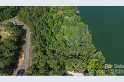 105 Beacon Ridge Drive, Connelly Springs, NC 28612 - Photo 9
