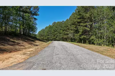 105 Beacon Ridge Drive, Connelly Springs, NC 28612 - Photo 25
