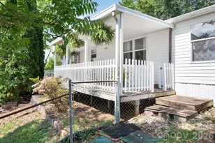 66 Green Oak Rd, Asheville, NC 28804 - Photo 5