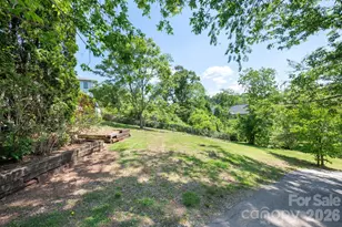 66 Green Oak Rd, Asheville, NC 28804 - Photo 31