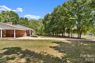 2200 Gaffney Rd, Shelby, NC 28152 - Photo 9