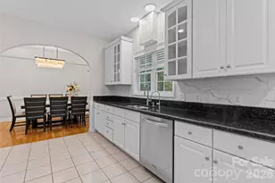 220 35th Ave NE, Hickory, NC 28601 - Photo 19