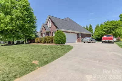 218 Kaitlyn Lane, Kings Mountain, NC 28086 - Photo 3