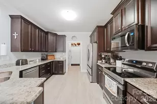 453 Pepperstone Dr, Salisbury, NC 28146 - Photo 17