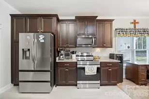 453 Pepperstone Dr, Salisbury, NC 28146 - Photo 19