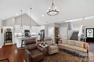 3757 Laurel Park Hwy, Hendersonville, NC 28739 - Photo 17