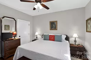 3757 Laurel Park Hwy, Hendersonville, NC 28739 - Photo 43