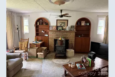 207 Ewbank Road, Etowah, NC 28729 - Photo 5