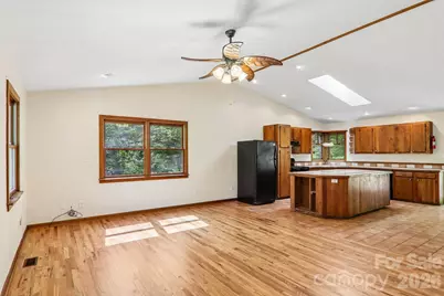 129 Cash Phillips Drive, Mars Hill, NC 28754 - Photo 17