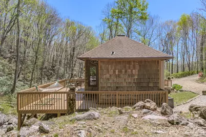 426 Cook Town Road, Bakersville, NC 28705 - Photo 7