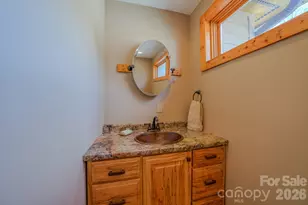 426 Cook Town Rd, Bakersville, NC 28705 - Photo 25