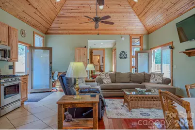 426 Cook Town Road, Bakersville, NC 28705 - Photo 17