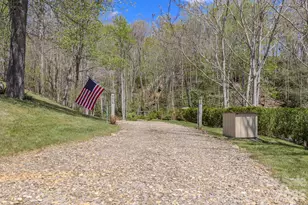 426 Cook Town Rd, Bakersville, NC 28705 - Photo 37
