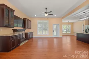 101 Long Meadows Dr, Kings Mountain, NC 28086 - Photo 11