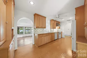 3485 Bridgeford Ln, Newton, NC 28658 - Photo 9