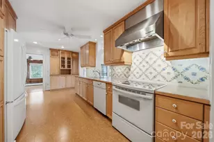 3485 Bridgeford Ln, Newton, NC 28658 - Photo 13