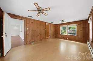 3485 Bridgeford Ln, Newton, NC 28658 - Photo 15