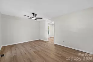 208 S Pasour St, Dallas, NC 28034 - Photo 5