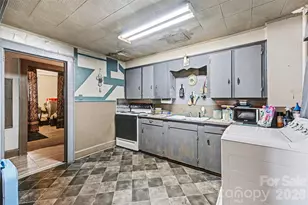 114 Norwood Dr, Charlotte, NC 28208 - Photo 11