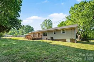 105 Stoneybrook Rd, Salisbury, NC 28147 - Photo 3