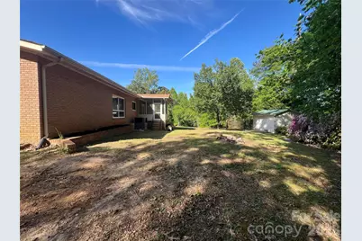 280 Raintree Road, Great Falls, SC 29055 - Photo 9